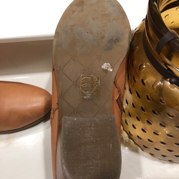 Jack Rogers leather boots, only worn a few times - Picture 2 of 2